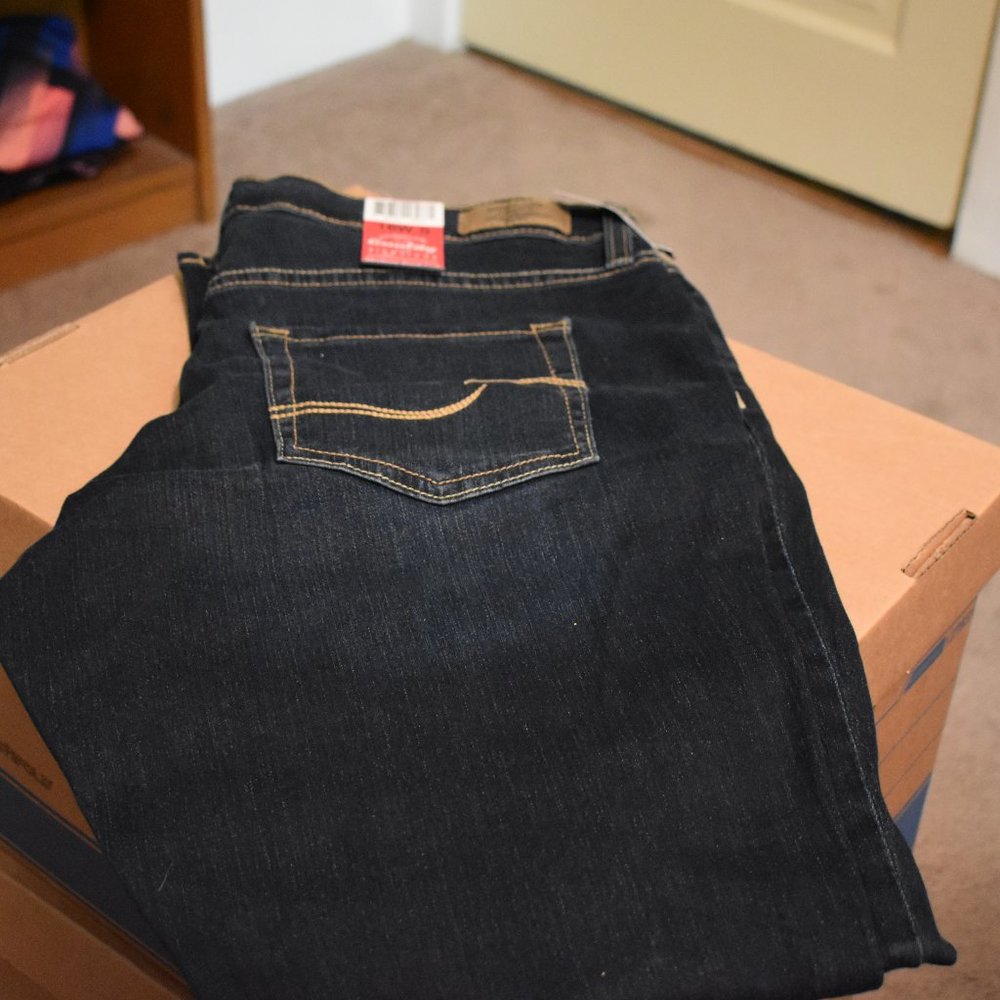 Levi's Signature Stretch Denim